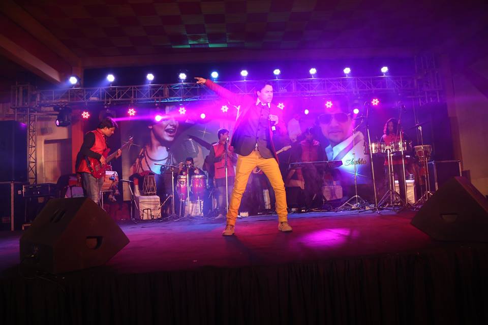 famous male singer ahmedabad